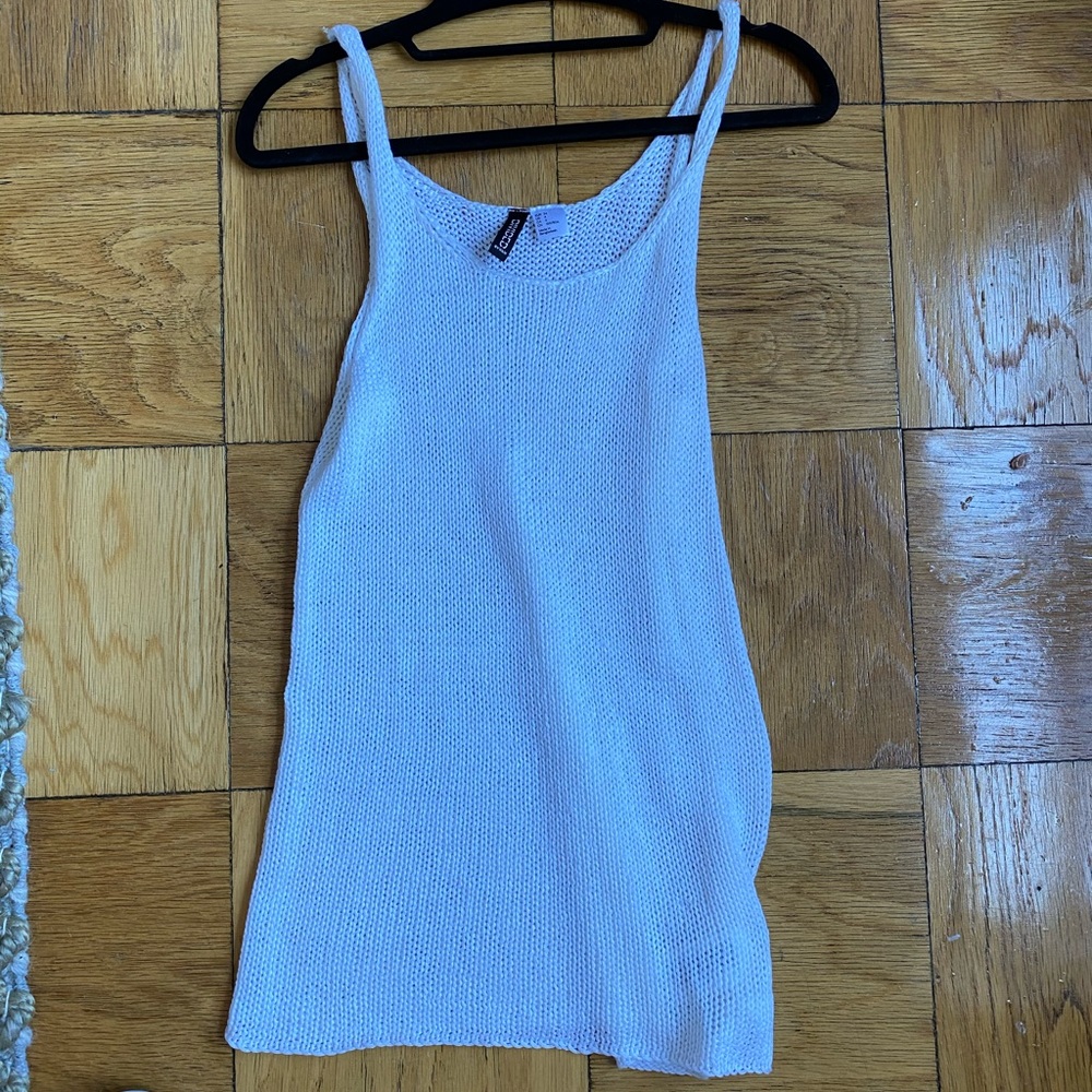 Sweater tank in white